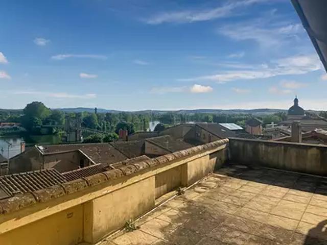 Trévoux 01600 Achat / Vente appartement 5 pièces t5 au dernier étage terrasse