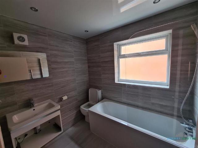 Trewhitt Road, Heaton, Tyne & Wear 2 bed apartment to rent £975 pcm £225 pw