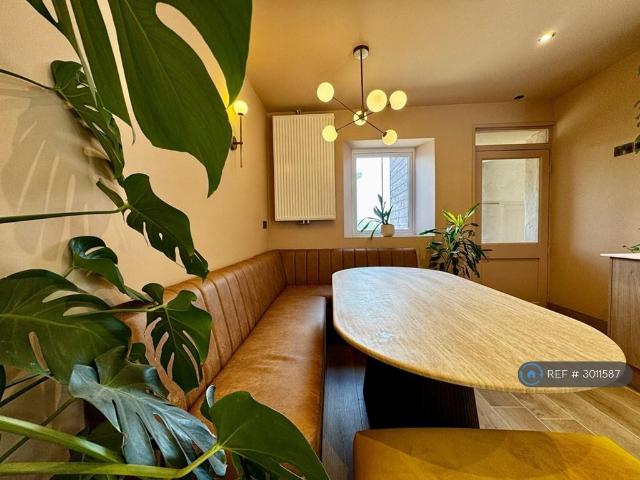 Treyew Road, Truro, TR1 1 bed in a house share to rent £995 pcm £230 pw
