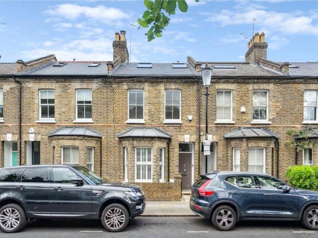 Treadgold Street, London W11 3 bed terraced house to rent £6,500 pcm £1,500 pw