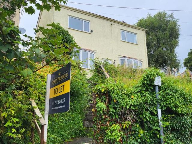 Trebanos, Pontardawe SA8 3 bed detached house to rent £1,100 pcm £254 pw