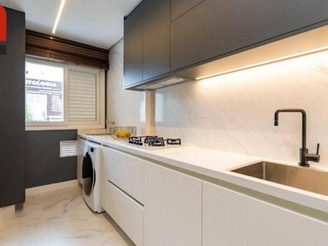 Trebbiano Apto 3 quartos, sacada gourmet e 1 vaga no Ecoville