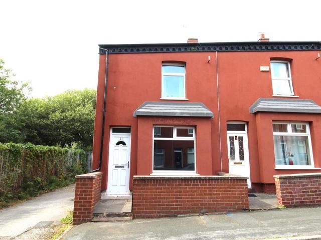 Tredgold Street, Horwich, Bolton 2 bed end of terrace house to rent £820 pcm £189 pw