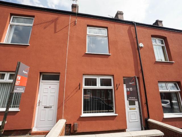 Tredgold Street, Horwich, Bolton, Lancashire BL6, 2 bed terraced house to rent, £825 pcm | PrimeLocation