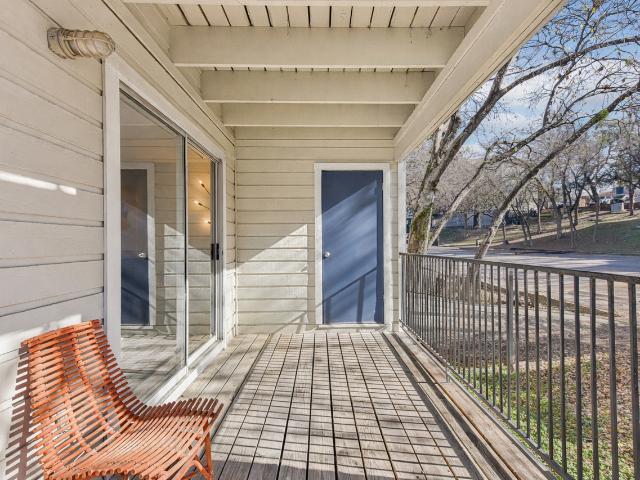 Treehouse Apartments Studio Apartment for Rent at 2501 Wickersham Ln, Austin, TX 78741 Parker Lane