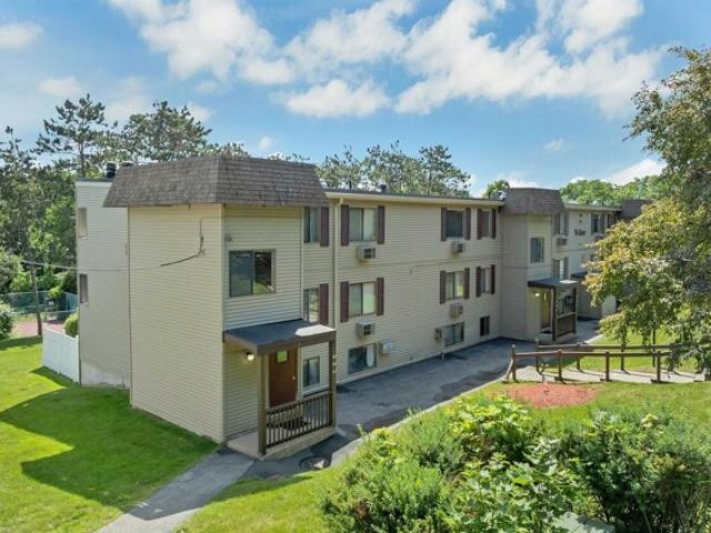 Treetop Cir Unit,laconia, Condo For Sale