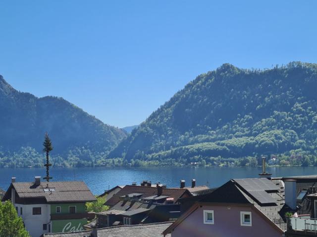 Treffpunkt in Unterach am Attersee 3 Minuten zu Fuß am See Familienparadies!
