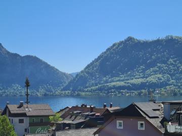 Treffpunkt in Unterach am Attersee 3 Minuten zu Fuß am See Familienparadies!