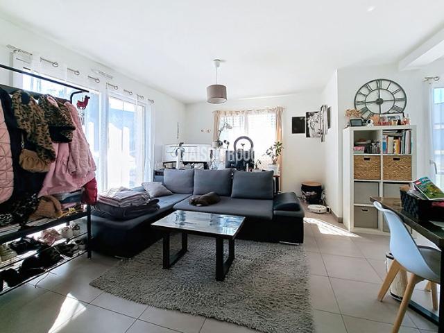 TREGON Spécial investisseur: Maison familiale avec locataire en place