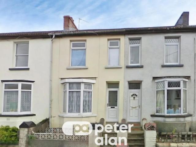 TREHARRIS, MID GLAMORGAN