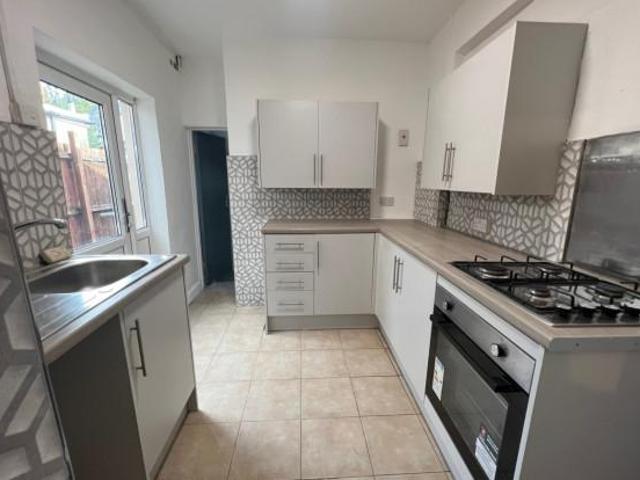 Treharris Street, Cardiff CF24 4 bed house to rent £2,240 pcm £517 pw