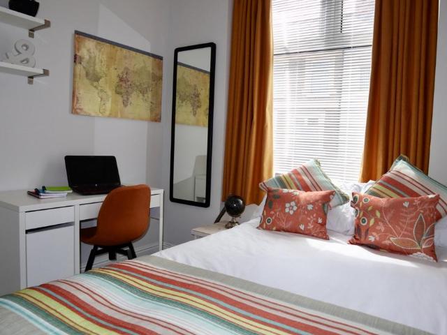 Treharris Street, Roath, Cardiff CF24 5 bed house to rent £646 pcm £149 pw