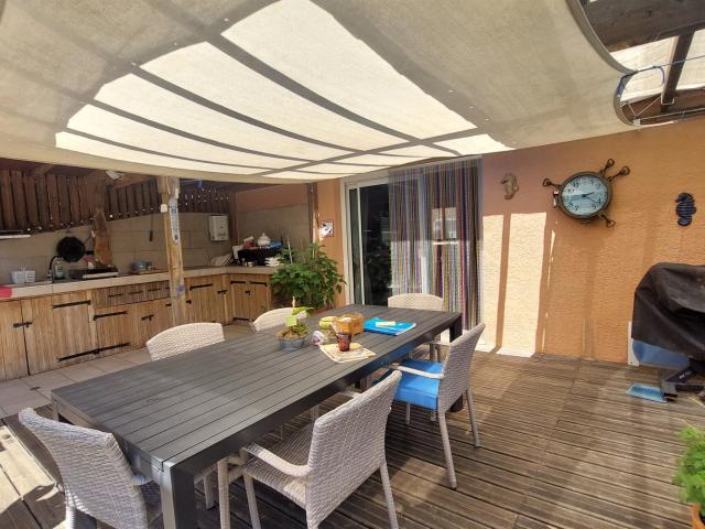 Treilles, Plain pied, 115 m2 avec jardin et piscine sur 700. 115m² Treilles