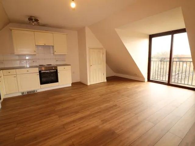 Trelawney Place, Chafford Hundred, Property for rent
