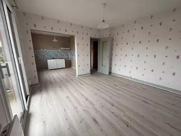 24750, Dordogne - Cave, Balcon, Parking