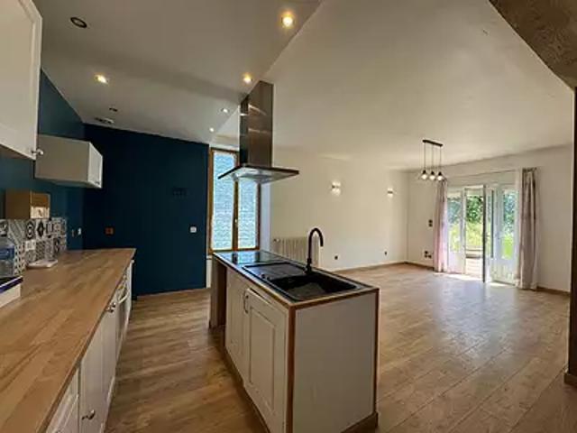 Tremblay les Villages 28170 Achat / Vente maison 4 pièces t4 au dernier étage terrasse