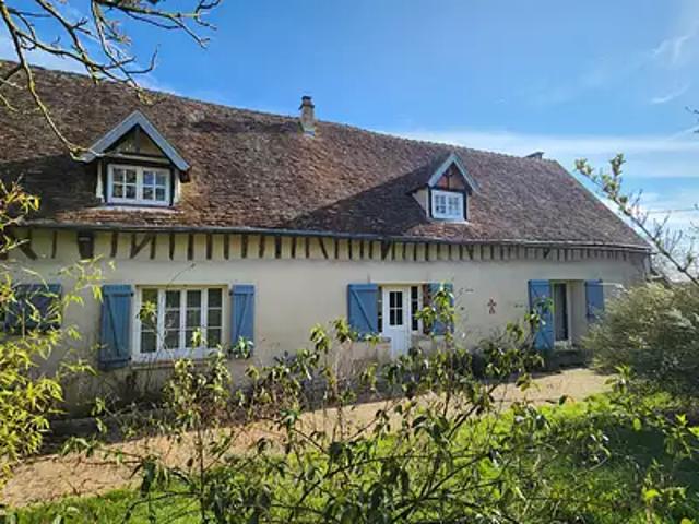 Tremblay les Villages 28170 Achat / Vente maison 9 pièces t9 au dernier étage