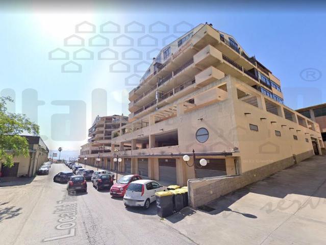tremestieri monolocale 7200mq