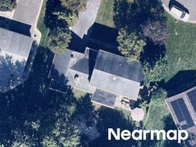 Tremont Pl