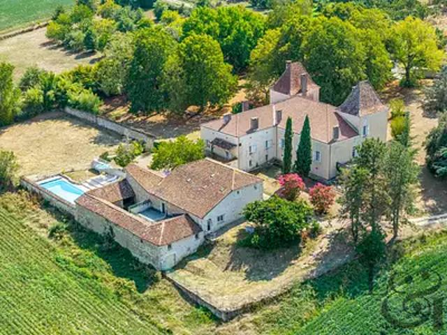 Trémons 47140 Achat / Vente maison 28 pièces t28 au dernier étage
