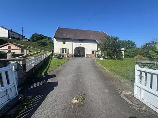 Trémoins 70400 Achat / Vente maison 5 pièces t5 au dernier étage piscine