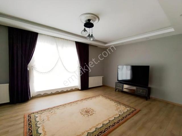 Trend Gayrimenkul'den Ünye Çınarlık Mah 2+1 Eşyalı Kiralık Daire