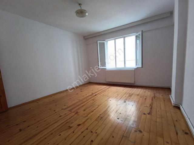 Trend Gayrimenkul'den Ünye Bayramca Mah 3+1 Kiralık Daire