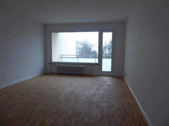 Trendige 2 Zimmer Whg. mit einem schönen sonnigen Balkon in Norderstedt Glashütte zu vermieten!