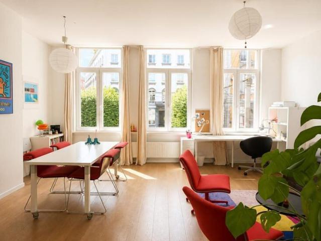 trendy apartment in the historic city centre