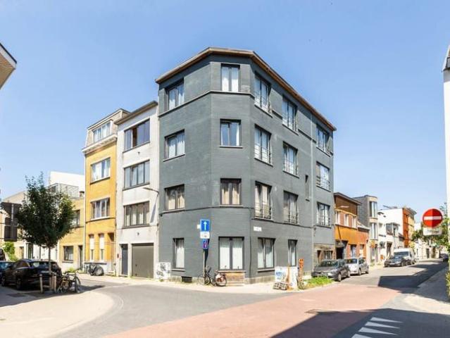 Trendy bemeubeld appartement in Berchem