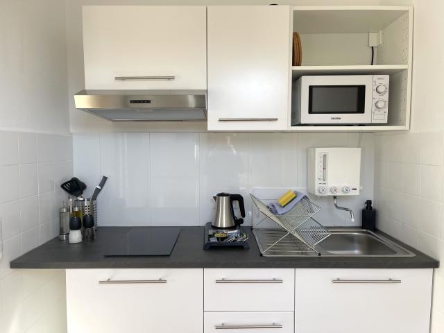 Trendy Double Bed studio in Osnabrück * center * parking * Wi Fi * home2share
