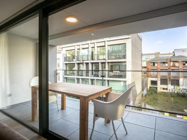 Trendy furnished apartment in ’t Zuid with terrace