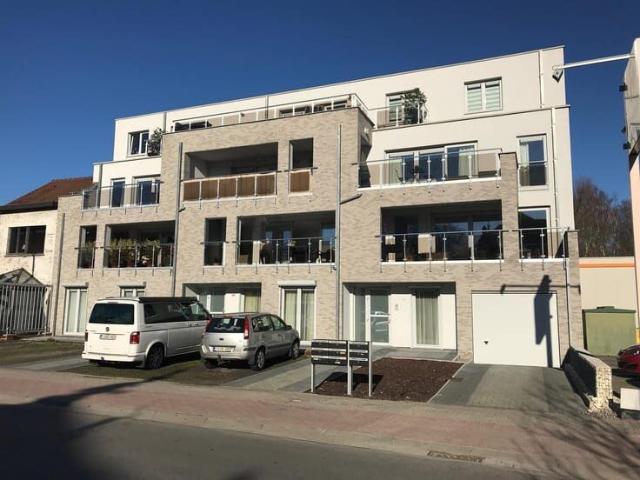 Trendy ruim appartement met zuid gericht terras
