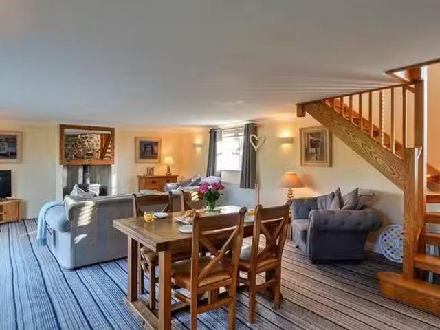 Trennal Cottage