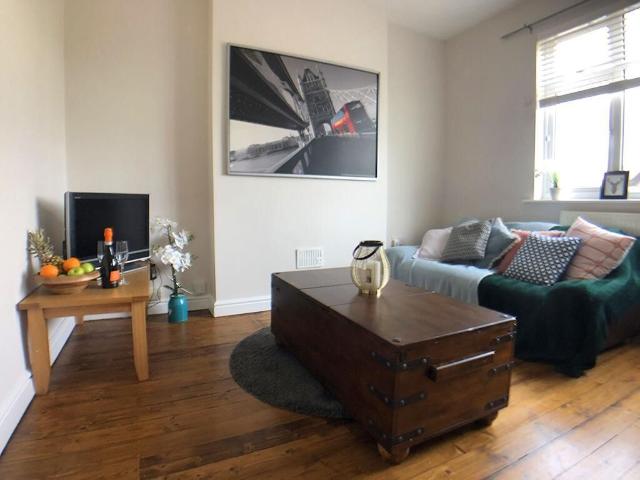 Trent Boulevard, West Bridgford, Nottingham NG2, 4 bed shared accommodation to rent, £1,473 pcm | PrimeLocation
