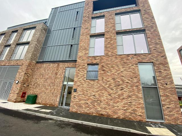 Trent Bridge View, Nottingham NG2, 1 bed flat to rent, £1,200 pcm | PrimeLocation