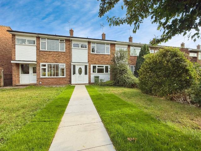 Trent Close, Wickford SS12, 3 bed terraced house to rent, £1,650 pcm | PrimeLocation