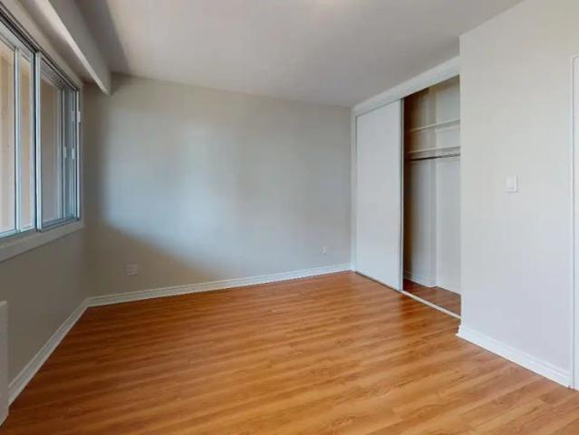 Trent & Kingsley — 5550 Trent Ave Plan D