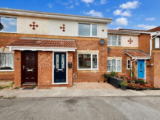 Trentham Close, Paignton, TQ3 2 bed terraced house to rent £995 pcm £230 pw