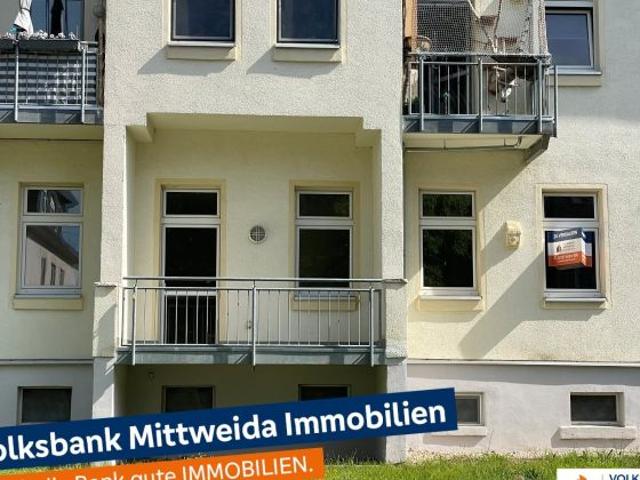 Treppensteigen ade schön geschnittene Wohnung mit Balkon und Tageslicht Bad im Hochparterre!