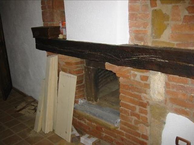 Trequanda centro storico vendesi terratetto completamente ri. 170m² Trequanda