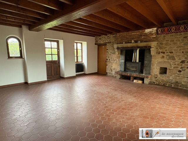 Très agréable maison dans un cadre paisible 180m² Saint Hilaire