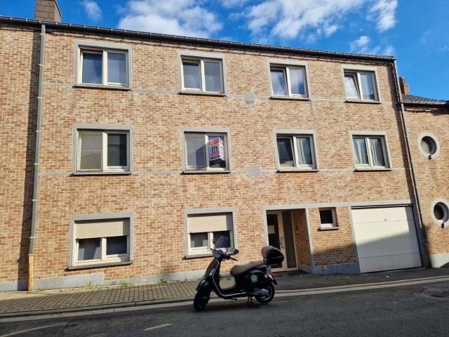 Très agréable appartement 2 chambres avec grande terrasse