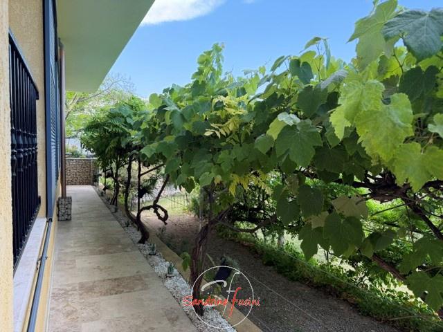 Trés beau 3 pièces MEUBLE