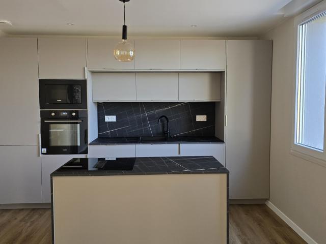 TRES BEAU 5 PIECES DE 78M2 NEUF AVEC TERRASSE PRIVATIVE 3 CHAMBRES