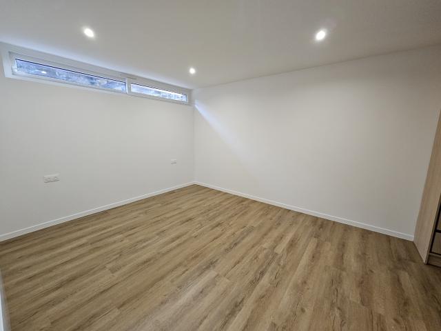 TRES BEAU 5 PIECES DE 90M2 NEUF AVEC TERRASSE PRIVATIVE 3 CHAMBRES
