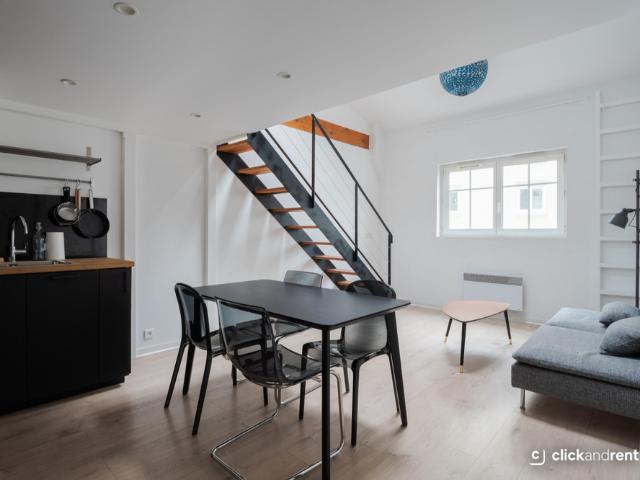 Très beau duplex proche des Buttes Chaumont