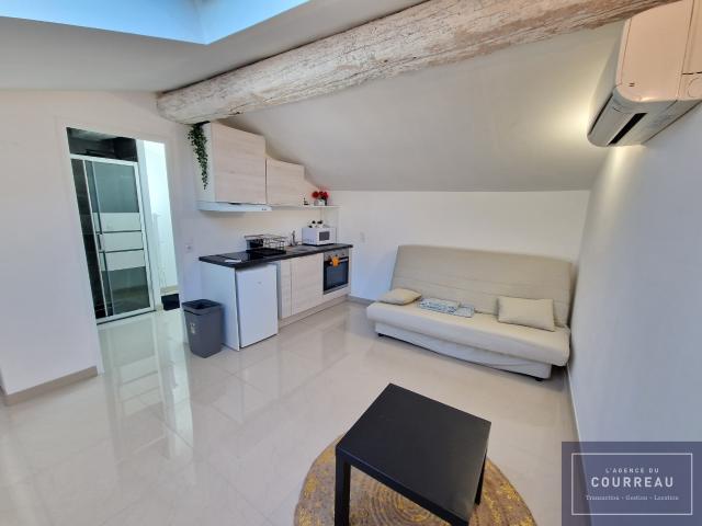 Très beau studio meublé de 22.53 m2 climatisé