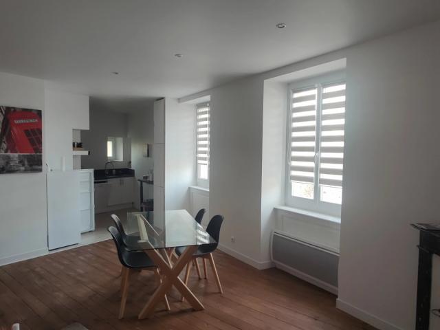 TRES BEAU T2 MEUBLE