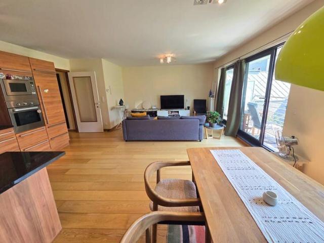Très bel appartement 2 chambres meublé